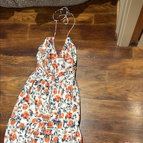 Elegant Floral Maxi Dress - Orange and White - Picture 2 of 2